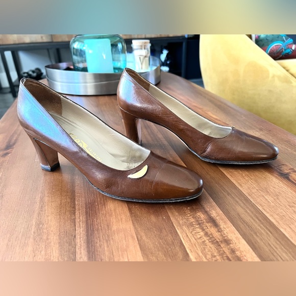 Salvatore Ferragamo Brown Leather Heels - Picture 3 of 10